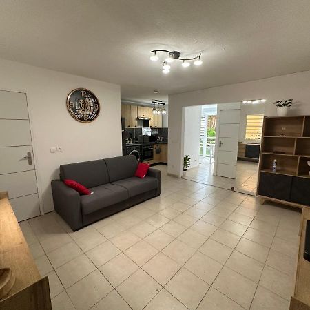 Location T2 Meuble Baie Mahault Convenance Apartment Exterior photo